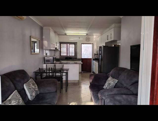 3 BEDROOM PROPERTY TO RENT IN ESCOMBE